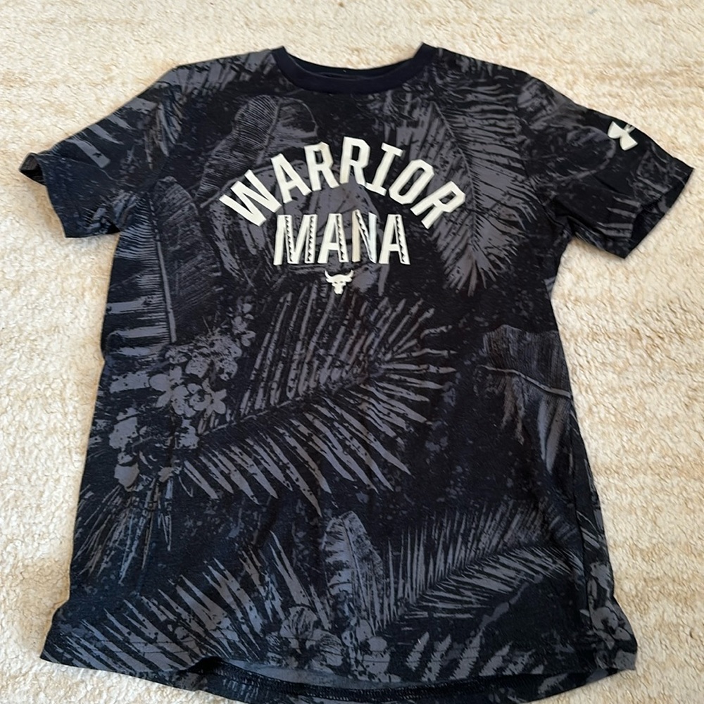 Under Armour- the rock- tee shirt! Excellent condition- size YMD
